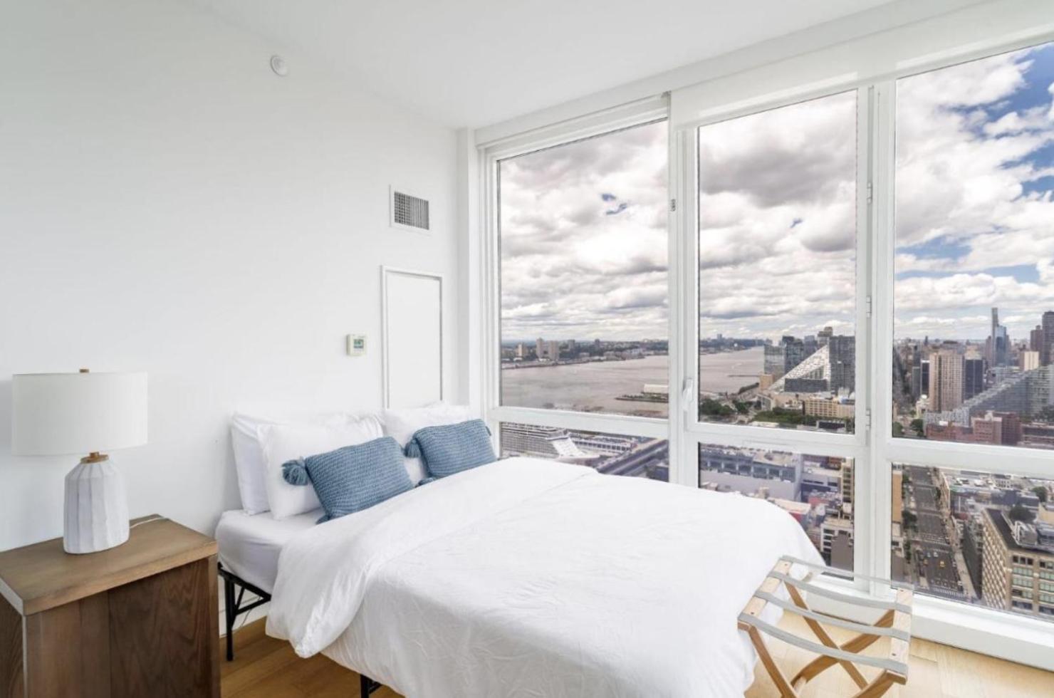 Appartamento Super Stunning Views With Amazing 2 Beds 1,5 Bath New York Esterno foto